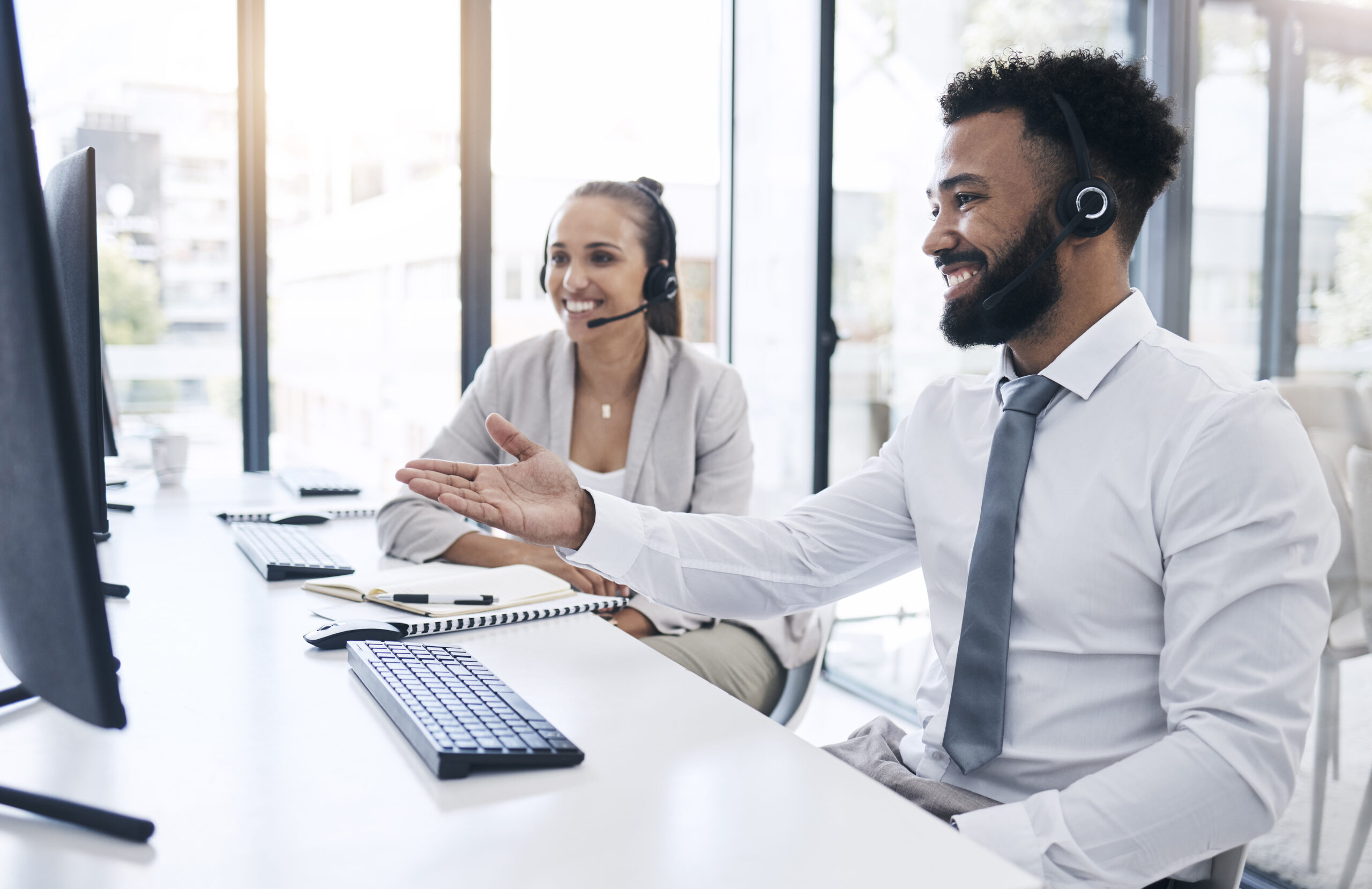 black-man-crm-consultant-and-customer-support-ser-2023-11-27-05-01-14-utc Inbound Call Center Solutions<br />
Call Center Consulting Services<br />
TeleData Select | Call Center Constultants